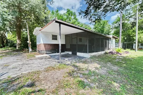 5655 S Pendant Pt, Floral City, FL 34436