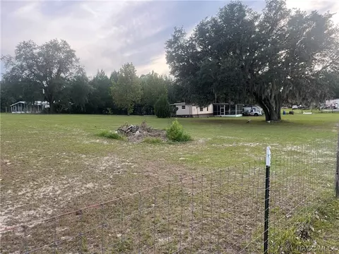 3091 SE 109th Ct, Morriston, FL 32668