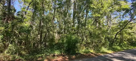 10622 S Le Baron Dr, Homosassa, FL 34448