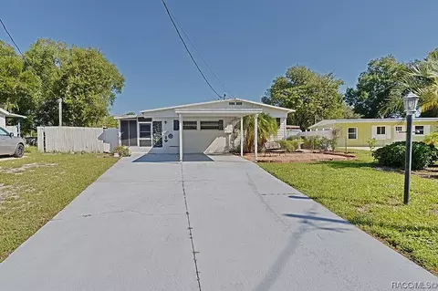 10109 E Bass Cir, Inverness, FL 34450