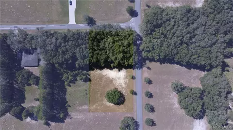 541 E Dunbar Ln, Hernando, FL 34442