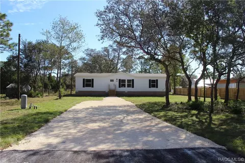 5567 S Gray Oak Ter, Lecanto, FL 34461