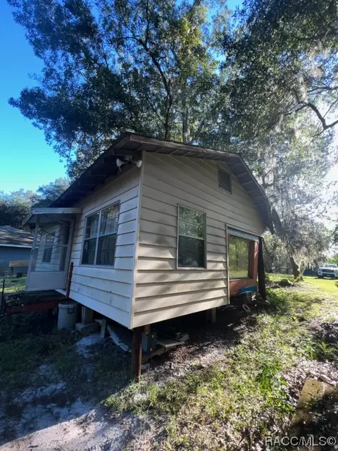 8339 E Turner Camp Rd, Inverness, FL 34453