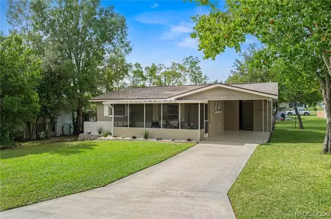 12 Polk St, Beverly Hills, FL 34465