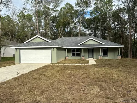 8997 N Quarry Dr, Citrus Springs, FL 34434