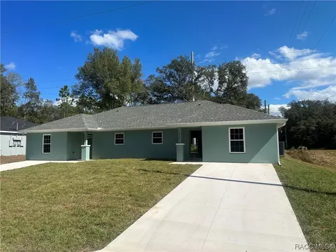 9065 N Travis Dr, Citrus Springs, FL 34434
