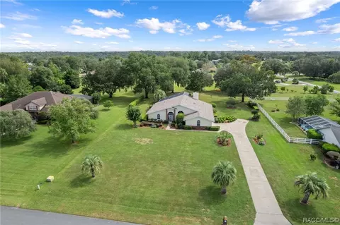 1151 N Man O War Dr, Hernando, FL 34442 photo 2