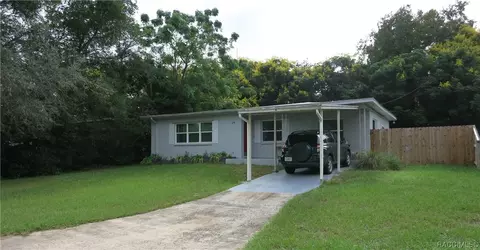 19 N Wadsworth Ave, Beverly Hills, FL 34465
