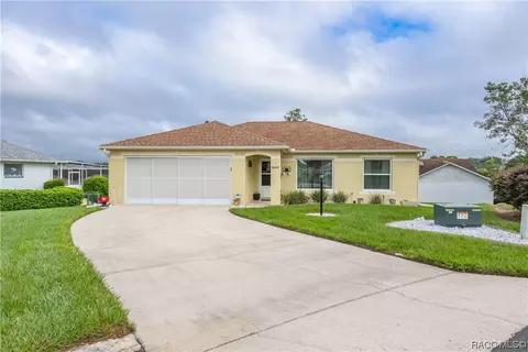 4468 N Moonglow Pt, Beverly Hills, FL 34465