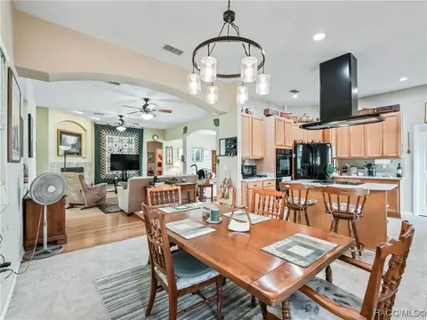 Dining - 3399 E Rotor Wing Path, Hernando, FL 34442 photo 2 of 2