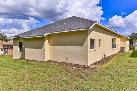 428 W Cobblestone Loop, Hernando, FL 34442 photo 3