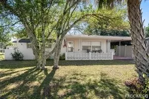 15 S Davis St, Beverly Hills, FL 34465