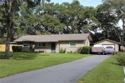 3585 SW Pompano Rd, Dunnellon, FL 34431
