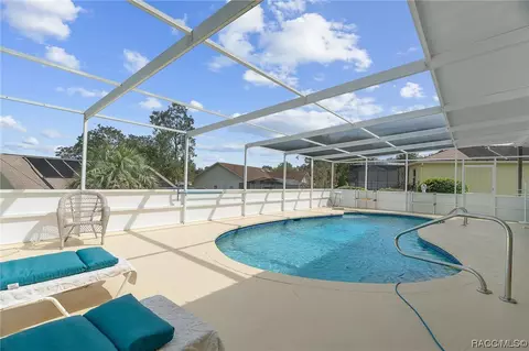 705 W Sunset Strip Dr, Beverly Hills, FL 34465
