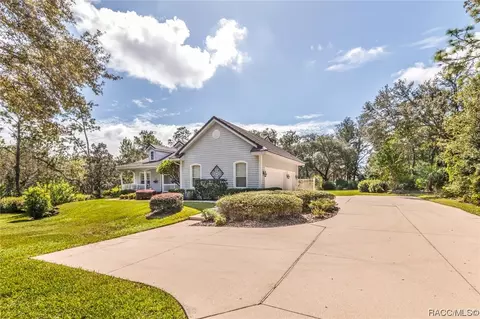 3700 N Grayhawk Loop, Lecanto, FL 34461 photo 4