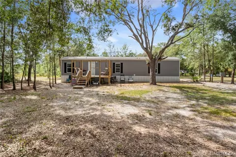 7170 W Pompey Ln, Homosassa, FL 34446