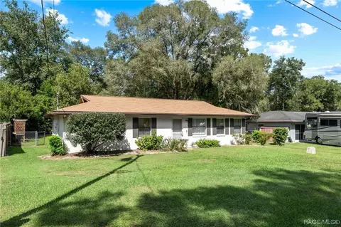 6389 E Holly St, Inverness, FL 34452