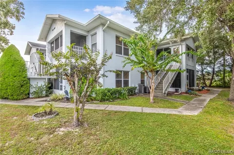 951 SE Mayo Dr, Crystal River, FL 34429