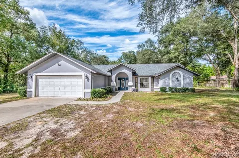 5625 E Arthur St, Inverness, FL 34452
