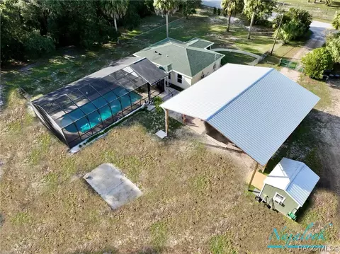 312 E Cason Blvd, Inglis, FL 34449 photo 4