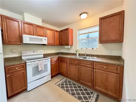 312 E Cason Blvd, Inglis, FL 34449 photo 11