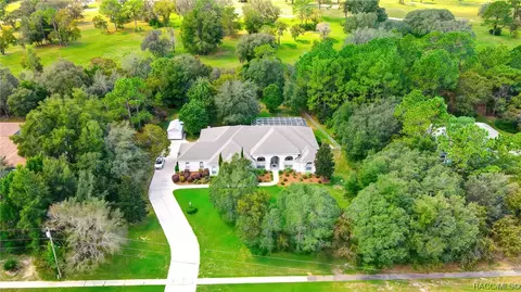2900 W Lantana Dr, Beverly Hills, FL 34465