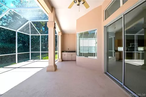 Exterior - 547 W Doerr Path, Hernando, FL 34442 photo 6 of 15