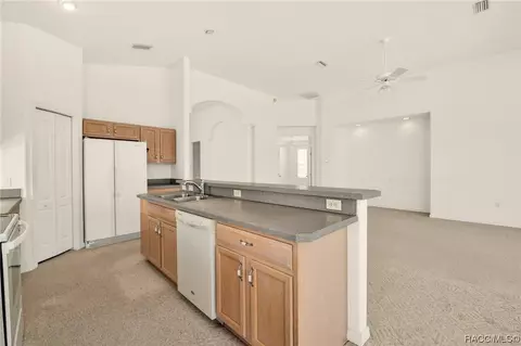 Kitchen - 547 W Doerr Path, Hernando, FL 34442 photo 1 of 3