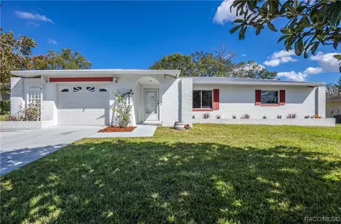 515 California St, Beverly Hills, FL 34465