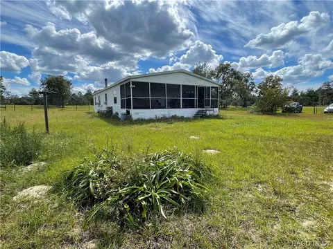 6445 W Peking Ct, Dunnellon, FL 34433