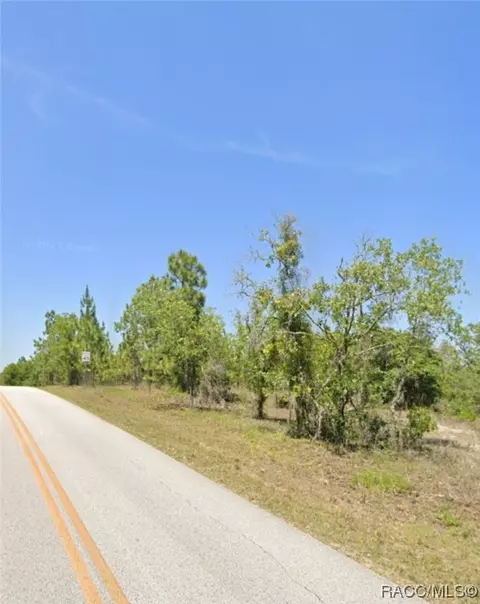 026 SW Half Moon Dr, Dunnellon, FL 34431