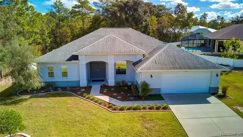 23 Hackberry Dr, Homosassa, FL 34446