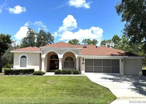 71 Vinca St, Homosassa, FL 34446