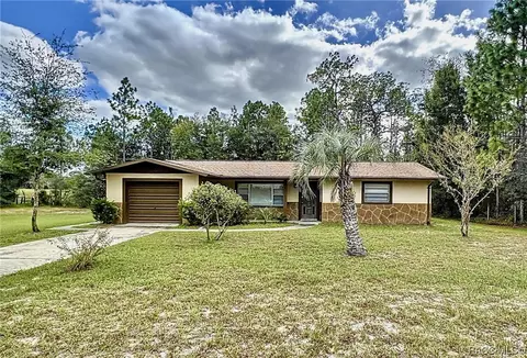 6030 W Caruso Ct, Dunnellon, FL 34433