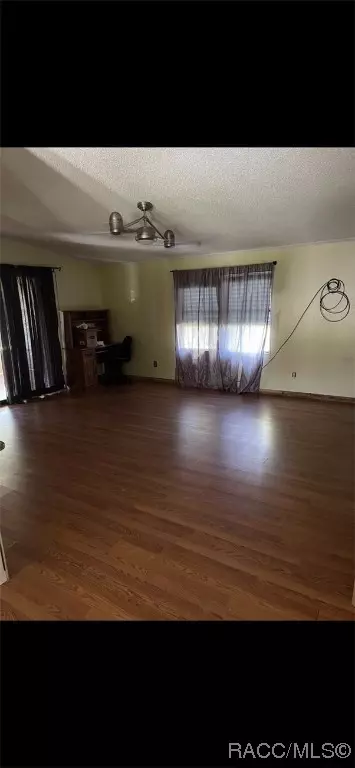 708 Devon Dr, Lady Lake, FL 32159 photo 4