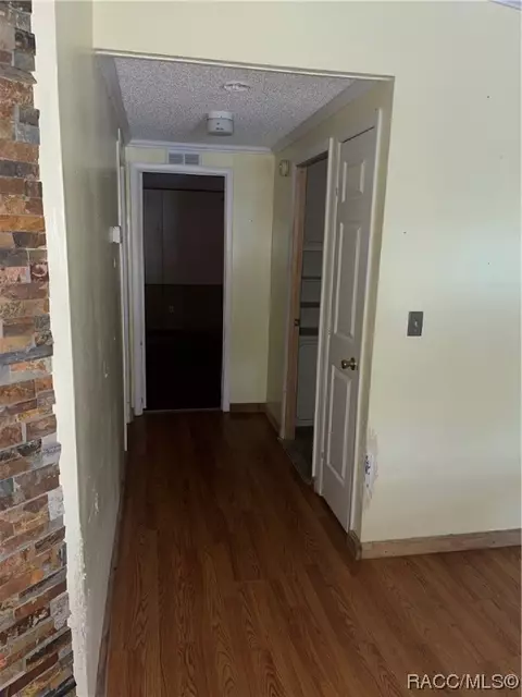 708 Devon Dr, Lady Lake, FL 32159 photo 6