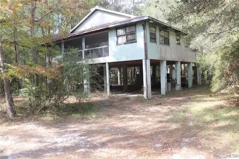 10591 N Silverlake Pt, Dunnellon, FL 34434