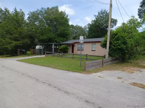 8367 S Yew Ter, Floral City, FL 34436