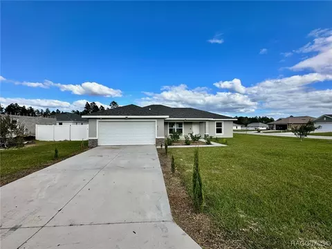 896 W Hallam Dr, Citrus Springs, FL 34434