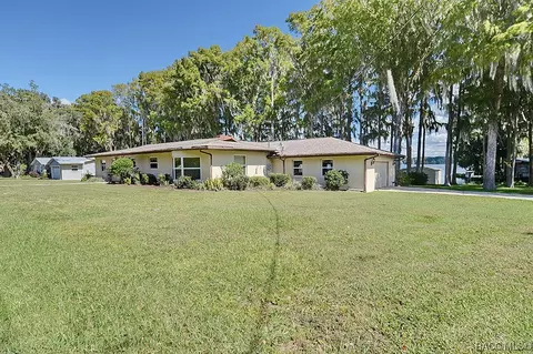 734 Edgewater Dr, Inverness, FL 34453