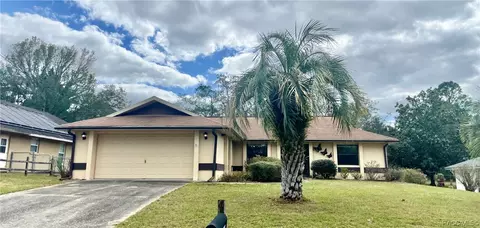 5536 W Woodside Dr, Crystal River, FL 34429