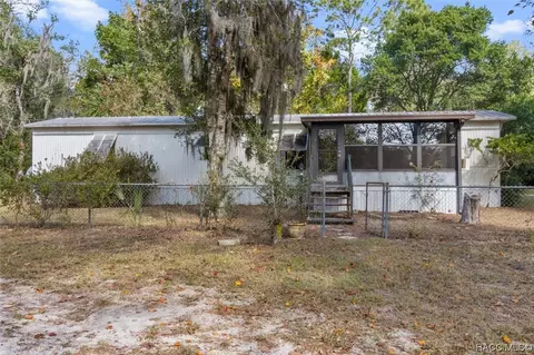 3289 E Oakton St, Hernando, FL 34442