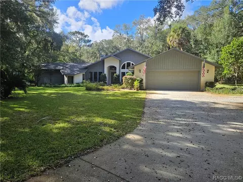 5368 N Sierra Vista Dr, Crystal River, FL 34428