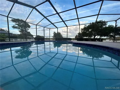 1285 N Hambletonian Dr, Hernando, FL 34442 photo 2