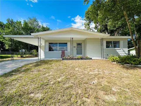 10 S Desoto St, Beverly Hills, FL 34465