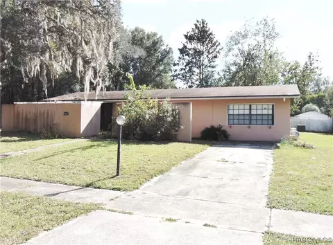 9297 N Citrus Springs Blvd, Citrus Springs, FL 34434