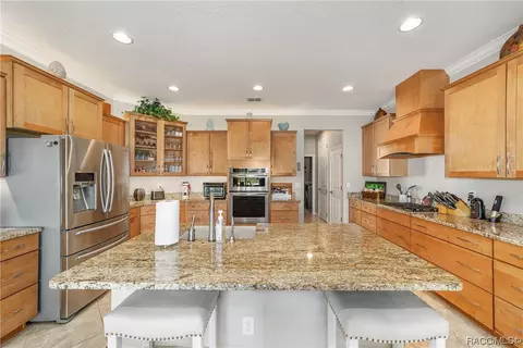 Kitchen - 8635 SW 83rd Loop, Ocala, FL 34481 photo 4 of 6