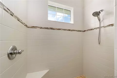 Bath - 8635 SW 83rd Loop, Ocala, FL 34481 photo 2 of 3