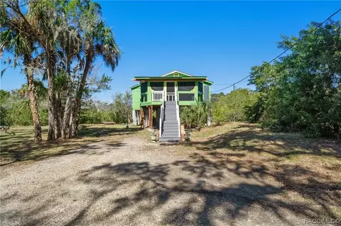 14507 W Black Creek Dr, Crystal River, FL 34429