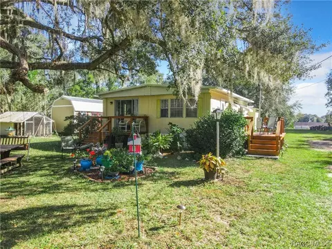 9841 S Florida Ave, Floral City, FL 34436